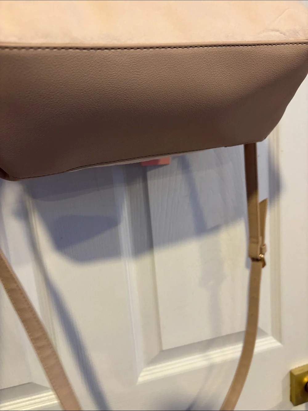 BNWT JUICY COUTURE  Juicy Couture Cream & Beige Embroidered Crest Satchel